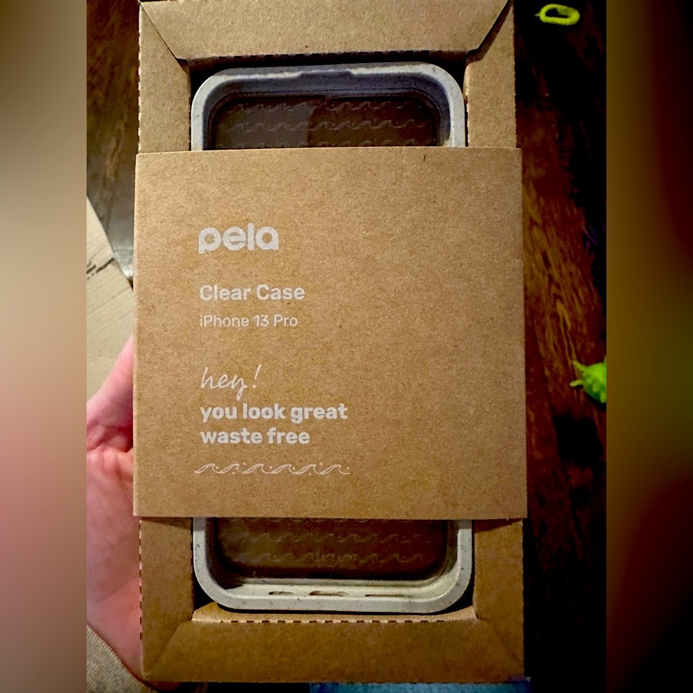 iPhone 13 Pro Pela Case